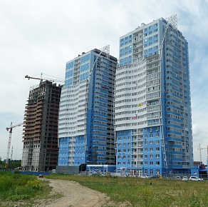 Жилой комплекс "Парусная Регата" по ул. Автолюбителей 2-я очередь